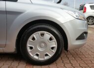 FORD FOCUS 1.6 Fresh EURO5 2. Tulaj. Szervizkönyv! KLÍMA. TEMPOMAT. KÖDLÁMPA