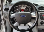 FORD FOCUS 1.6 Fresh EURO5 2. Tulaj. Szervizkönyv! KLÍMA. TEMPOMAT. KÖDLÁMPA