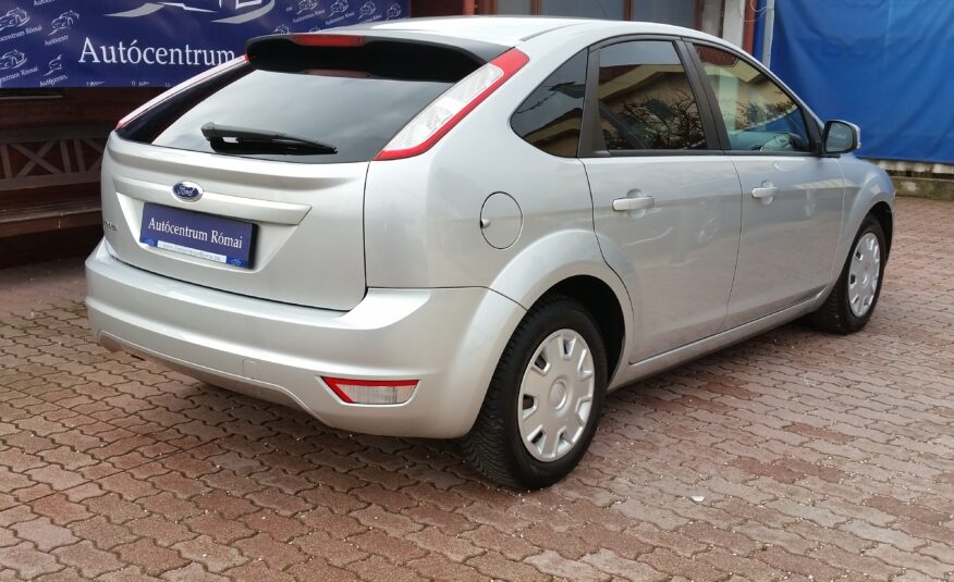 FORD FOCUS 1.6 Fresh EURO5 2. Tulaj. Szervizkönyv! KLÍMA. TEMPOMAT. KÖDLÁMPA