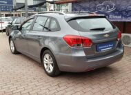 CHEVROLET CRUZE SW 1.8 LT Plus MO.-i. KLÍMA. TEMPOMAT. PARKRADAR. ALUFELNI