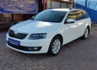 SKODA OCTAVIA Combi 1.4 TSI Style DSG MO.-i. 1. Tulaj. DIGIT KLÍMA. XENON. PARKRADAR. TEMPOMAT. ÜLÉSFŰTÉS