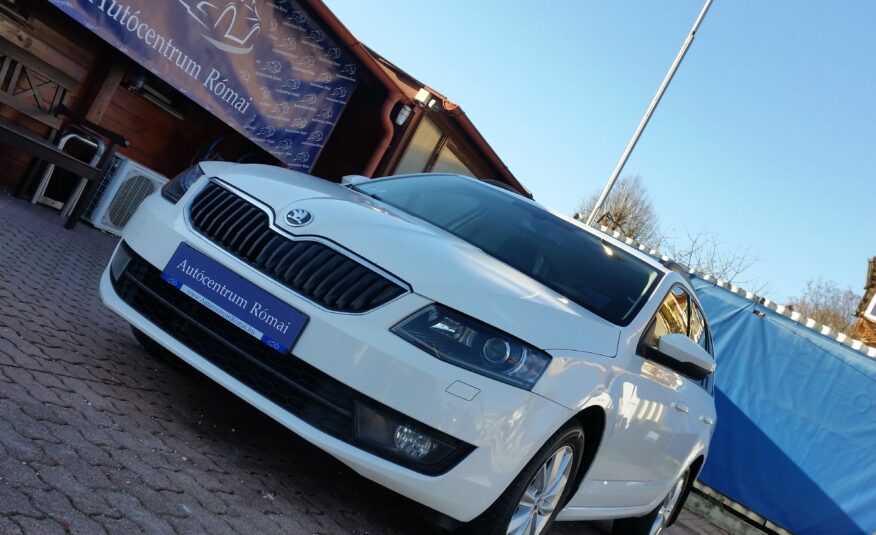 SKODA OCTAVIA Combi 1.4 TSI Style DSG MO.-i. 1. Tulaj. DIGIT KLÍMA. XENON. PARKRADAR. TEMPOMAT. ÜLÉSFŰTÉS