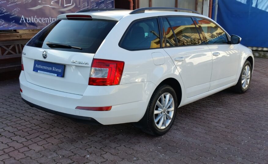 SKODA OCTAVIA Combi 1.4 TSI Style DSG MO.-i. 1. Tulaj. DIGIT KLÍMA. XENON. PARKRADAR. TEMPOMAT. ÜLÉSFŰTÉS