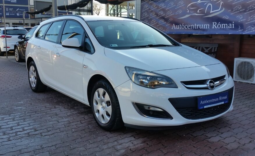 OPEL ASTRA J Sports Tourer 1.6 Enjoy MO.-i. 1. Tulaj. Szervizkönyv! KLÍMA. KÖDLÁMPA