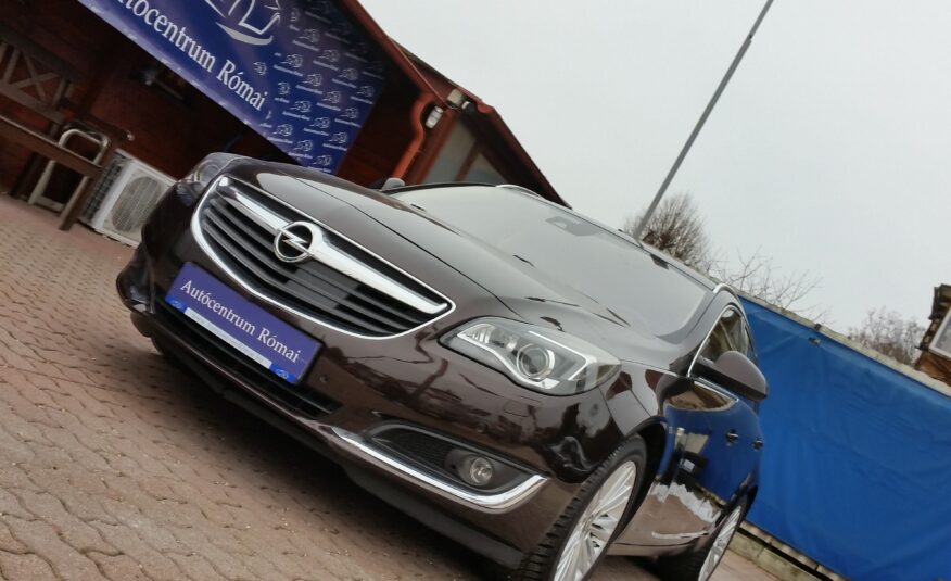 OPEL INSIGNIA Sports Tourer 1.6 CDTI EcoFlex Cosmo Start Stop MO.-i. 1. Tulaj. BŐRBELSŐ. TEMPOMAT. BOSE. XENON. NAVIGÁCIÓ