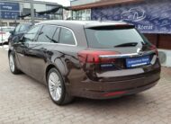 OPEL INSIGNIA Sports Tourer 1.6 CDTI EcoFlex Cosmo Start Stop MO.-i. 1. Tulaj. BŐRBELSŐ. TEMPOMAT. BOSE. XENON. NAVIGÁCIÓ