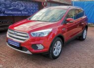 FORD KUGA 1.5 EcoBoost Titanium MO.-i. 2. Tulaj. Szervizkönyv! Áfá-s! PANORÁMA TETŐ. BŐRBELSŐ. LED