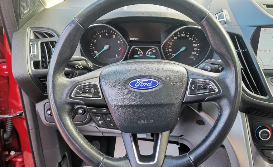 FORD KUGA 1.5 EcoBoost Titanium MO.-i. 2. Tulaj. Szervizkönyv! Áfá-s! PANORÁMA TETŐ. BŐRBELSŐ. LED