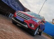 FORD KUGA 1.5 EcoBoost Titanium MO.-i. 2. Tulaj. Szervizkönyv! Áfá-s! PANORÁMA TETŐ. BŐRBELSŐ. LED