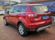 FORD KUGA 1.5 EcoBoost Titanium MO.-i. 2. Tulaj. Szervizkönyv! Áfá-s! PANORÁMA TETŐ. BŐRBELSŐ. LED