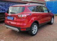 FORD KUGA 1.5 EcoBoost Titanium MO.-i. 2. Tulaj. Szervizkönyv! Áfá-s! PANORÁMA TETŐ. BŐRBELSŐ. LED