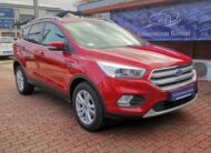 FORD KUGA 1.5 EcoBoost Titanium MO.-i. 2. Tulaj. Szervizkönyv! Áfá-s! PANORÁMA TETŐ. BŐRBELSŐ. LED