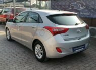 HYUNDAI I30 1.6 GDi Life 113.000km! Szervizkönyv! PARKRADAR. TEMPOMAT. ÜLÉSFŰTÉS. ALUFELNI