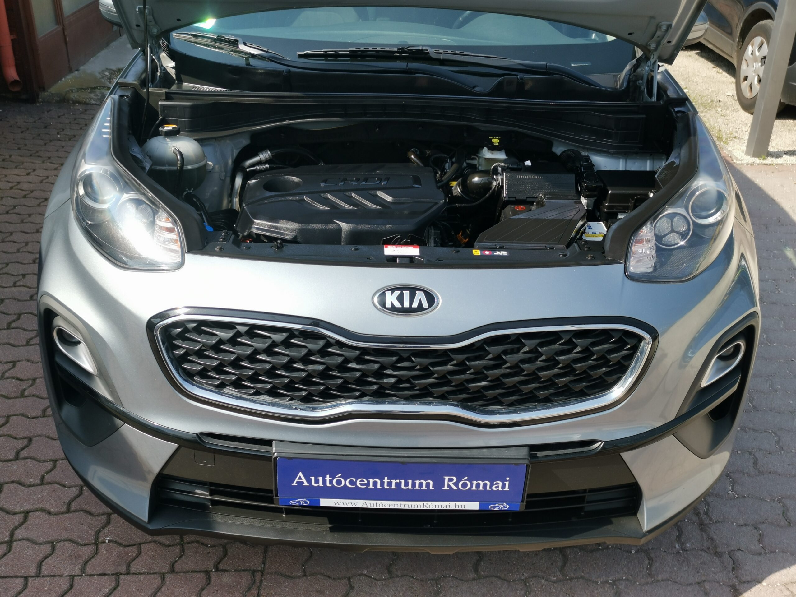 KIA SPORTAGE 1.6 CRDI HP Silver DCT MY21 MO.-i. 1. Tulaj. Autómata. ÁFÁ-s! TEMPOMAT. PARKRADAR. KAMERA