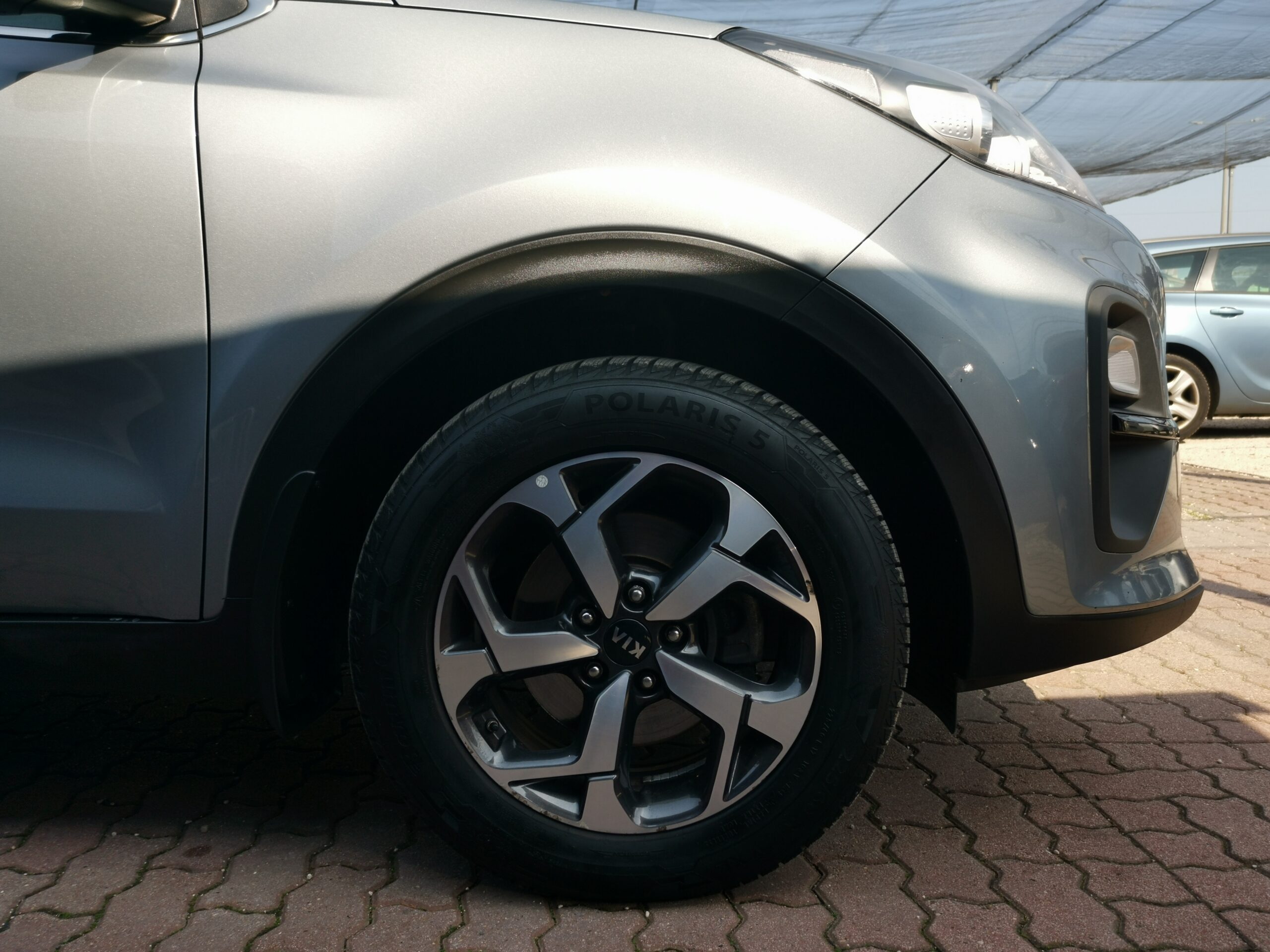 KIA SPORTAGE 1.6 CRDI HP Silver DCT MY21 MO.-i. 1. Tulaj. Autómata. ÁFÁ-s! TEMPOMAT. PARKRADAR. KAMERA
