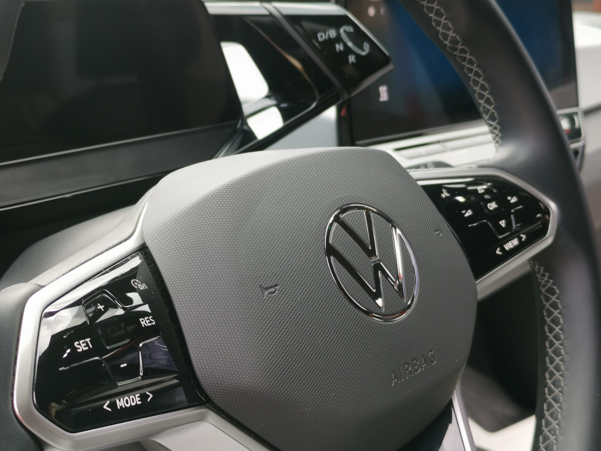 VOLKSWAGEN ID.3 58kWh Pro Performance 8.500km! MO.-i. 2. Tulaj. ÁFÁ-s! BŐRBELSŐ. LED. KAMERA