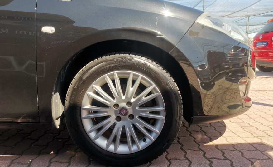 FIAT BRAVO 1.4 T-Jet Dynamic (EU5) 127.000 km. KLÍMA. ALUFELNI. PARKRADAR. ELEKTROMOS ABLAK
