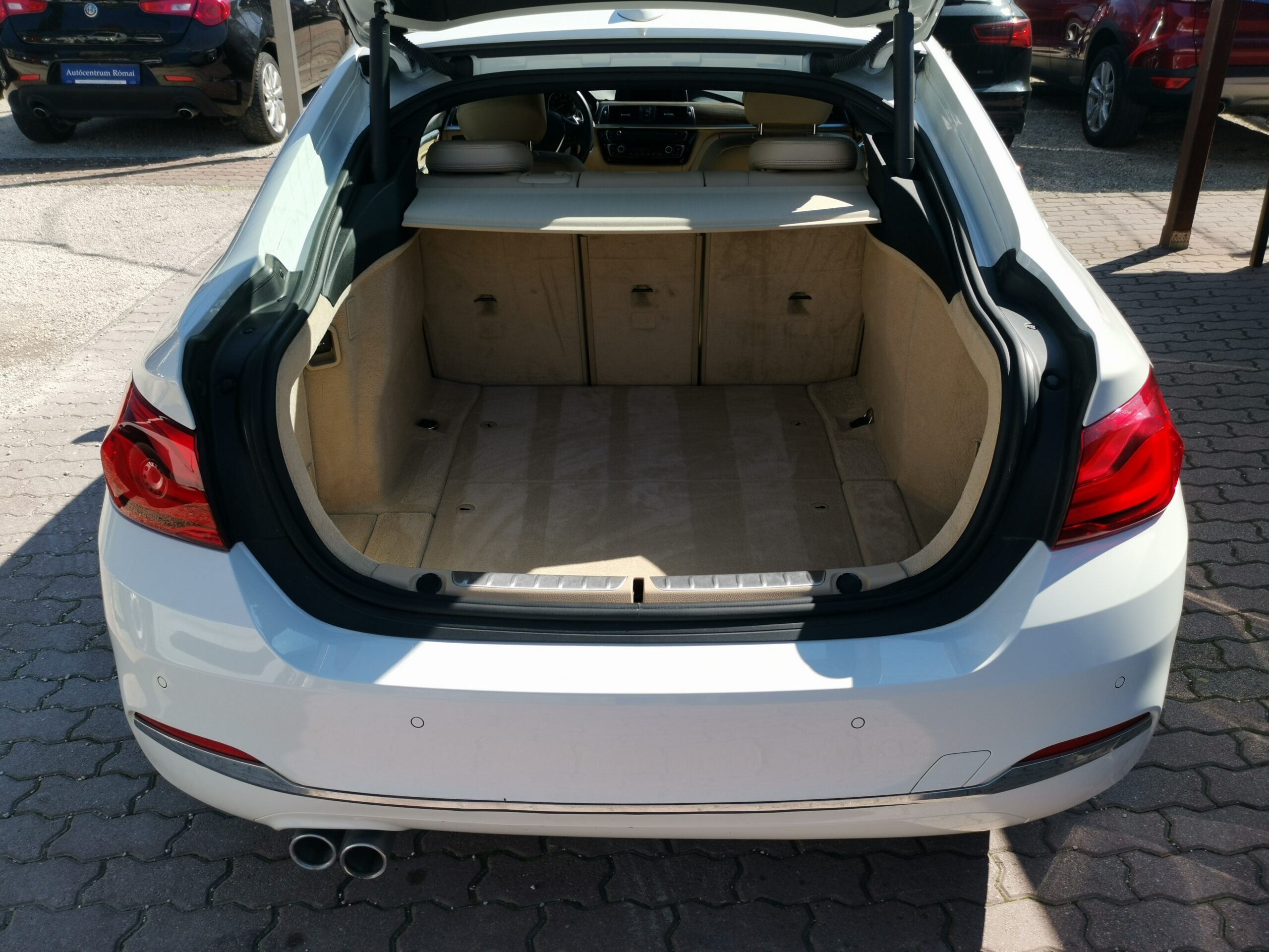 BMW 420i xDrive Luxury (Automata) 112.000km MO.-i. 1. Tulaj. BŐRBELSŐ. LED. TEMPOMAT