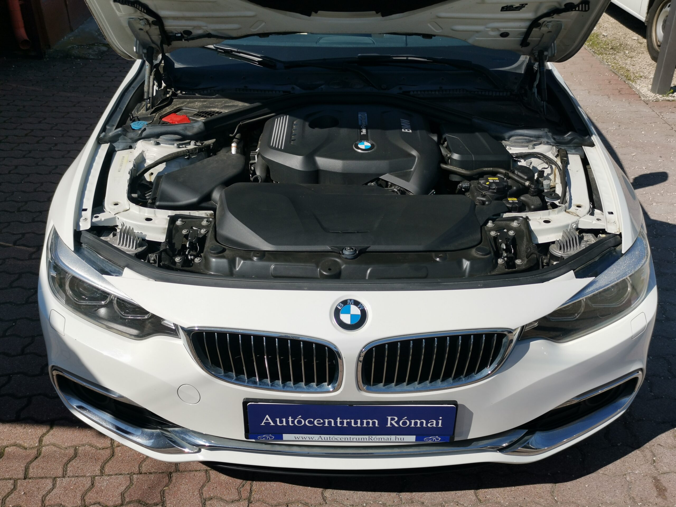 BMW 420i xDrive Luxury (Automata) 112.000km MO.-i. 1. Tulaj. BŐRBELSŐ. LED. TEMPOMAT
