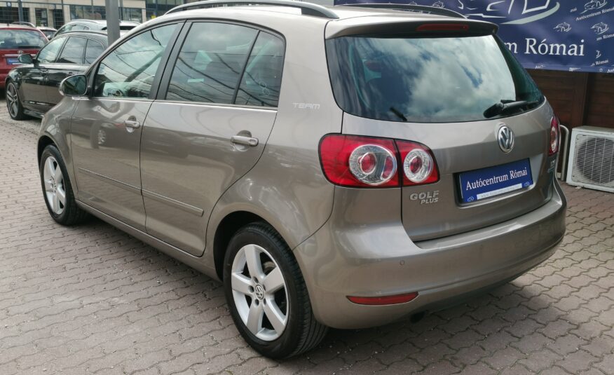 VOLKSWAGEN GOLF PLUS 1.2 TSI Comfortline DIGIT KLÍMA. ÜLÉSFŰTÉS. TEMPOMAT. PARKRADAR