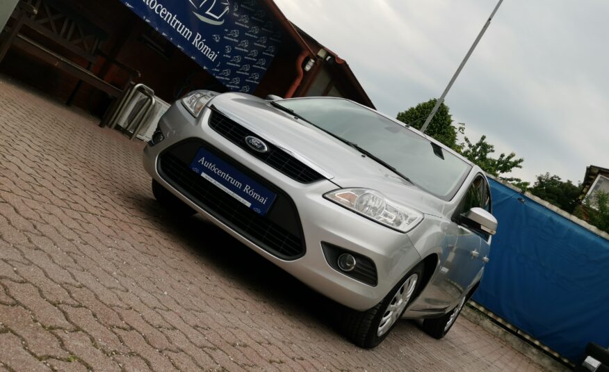 FORD FOCUS 1.6 Ambiente 129.000km! KLÍMA. KÖDLÁMPA. SZÉLVÉDŐFŰTÉS