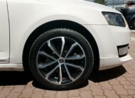 SKODA OCTAVIA Combi 1.4 TSI Style Mo.-i. 1. Tulaj. TEMPOMAT. PARKRADAR. ÜLÉSFŰTÉS. ALUFELNI