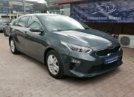 KIA CEE'D Ceed 1.6 CRDi HP Gold MO.-i. 1. Tulaj. Áfás! Szervizkönyv! TEMPOMAT. KAMERA. ÜLÉSFŰTÉS