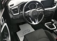 KIA CEE'D Ceed 1.6 CRDi HP Gold MO.-i. 1. Tulaj. Áfás! Szervizkönyv! TEMPOMAT. KAMERA. ÜLÉSFŰTÉS