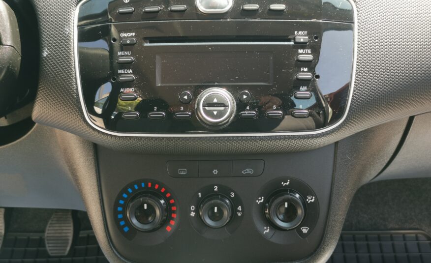 FIAT PUNTO 1.2 Easy EU6 85.000km! 2. Tulaj. KLÍMA. KÖDLÁMPA. ELEKTROMOS ABLAK