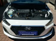 HYUNDAI I30 1.4 T-GDi GO! Plus 34.000km! 2. Tulaj. Szervizkönyv! TEMPOMAT. NAVIGÁCIÓ. KAMERA