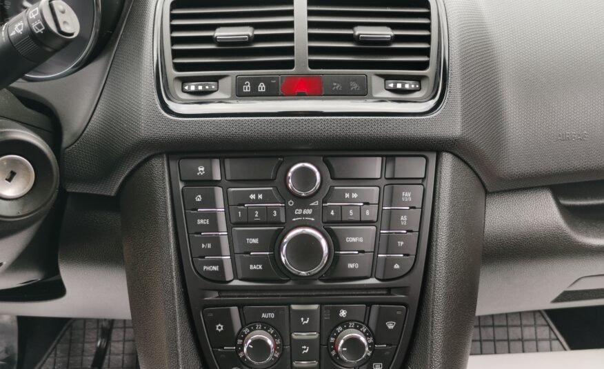 OPEL MERIVA B 1.4 T Active MO.-i. 1. Tulaj. DIGIT KLÍMA. TEMPOMAT. PARKRADAR