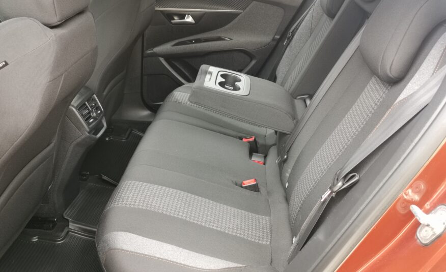 PEUGEOT 3008 1.6 BlueHDi Style Style+ MO.-i. 1. Tulaj. Szervizkönyv! TEMPOMAT. KAMERA. ÜLÉSFŰTÉS