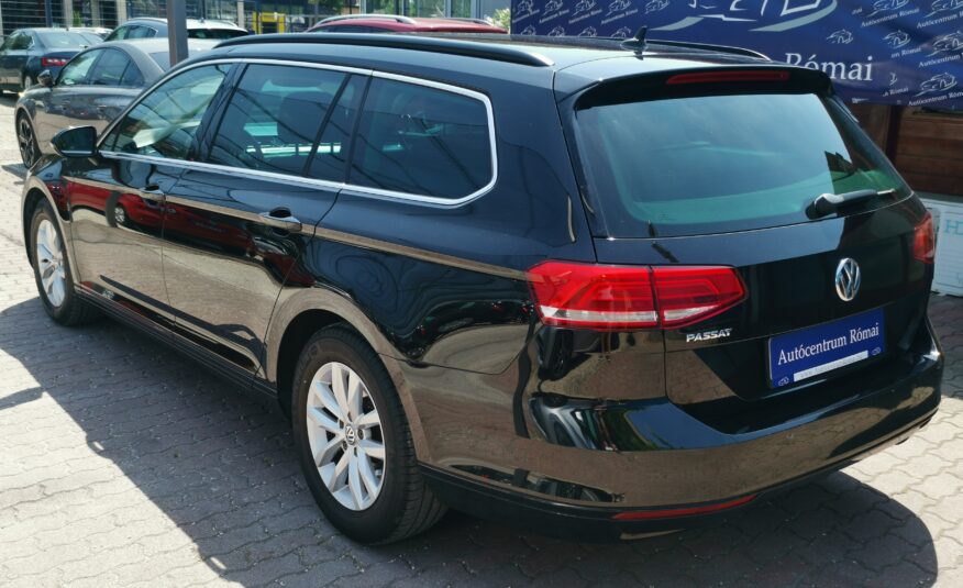 VOLKSWAGEN PASSAT VIII Variant 2.0 TDI BMT Comfortline TEMPOMAT. NAVIGÁCIÓ. ÜLÉSFŰTÉS. PARKRADAR