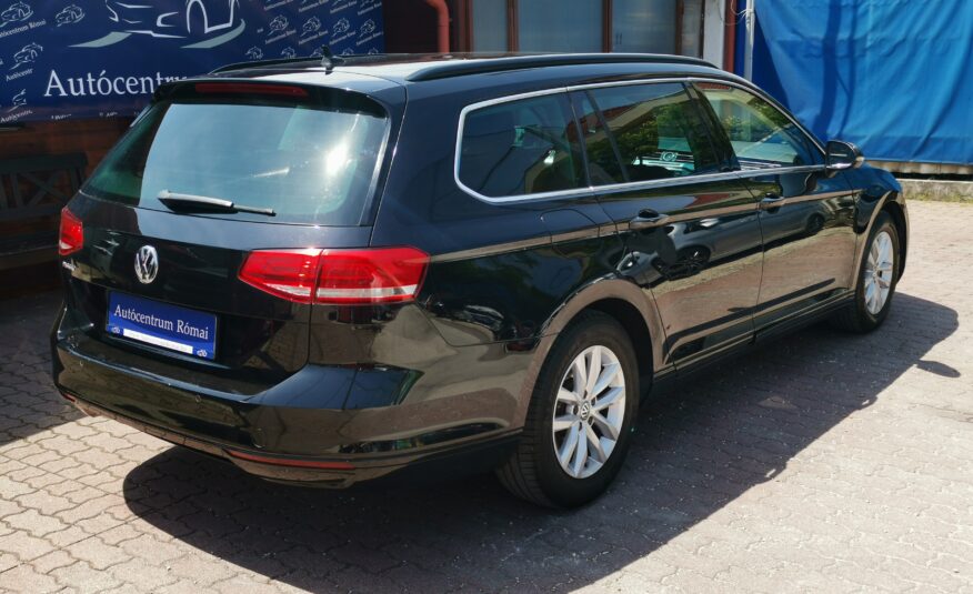 VOLKSWAGEN PASSAT VIII Variant 2.0 TDI BMT Comfortline TEMPOMAT. NAVIGÁCIÓ. ÜLÉSFŰTÉS. PARKRADAR