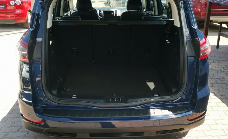 FORD S-MAX 1.5 EcoBoost Titanium MO.-i. 1. Tulaj. Szervizkönyv! FÉLBŐR BELSŐ. TEMPOMAT. NAVIGÁCIÓ