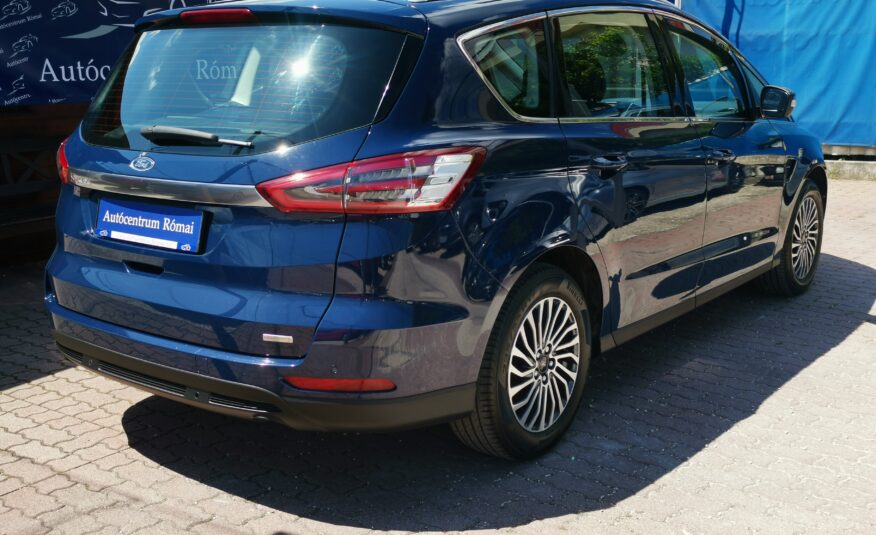 FORD S-MAX 1.5 EcoBoost Titanium MO.-i. 1. Tulaj. Szervizkönyv! FÉLBŐR BELSŐ. TEMPOMAT. NAVIGÁCIÓ