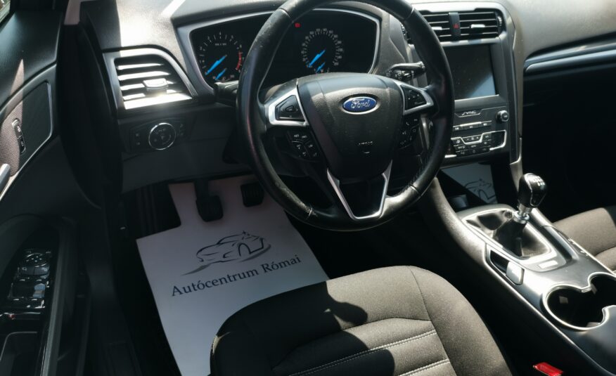 FORD MONDEO 1.5 EcoBoost Business MO.-i. 2. Tulaj. Szervizkönyv! ÁFÁ-s! TEMPOMAT. NAVIGÁCIÓ. ÜLÉSFŰTÉS