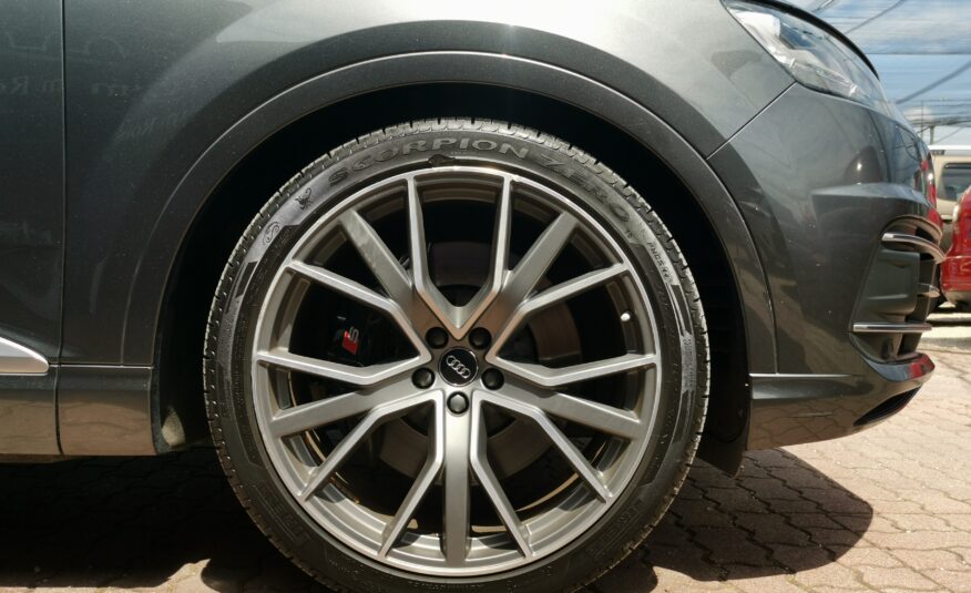 AUDI Q7 SQ7 4.0 V8 TDI quattro Tiptronic ic [7 személy] BŐR. PANORÁMA TETŐ. NAVIGÁCIÓ. LED. VONÓHOROG