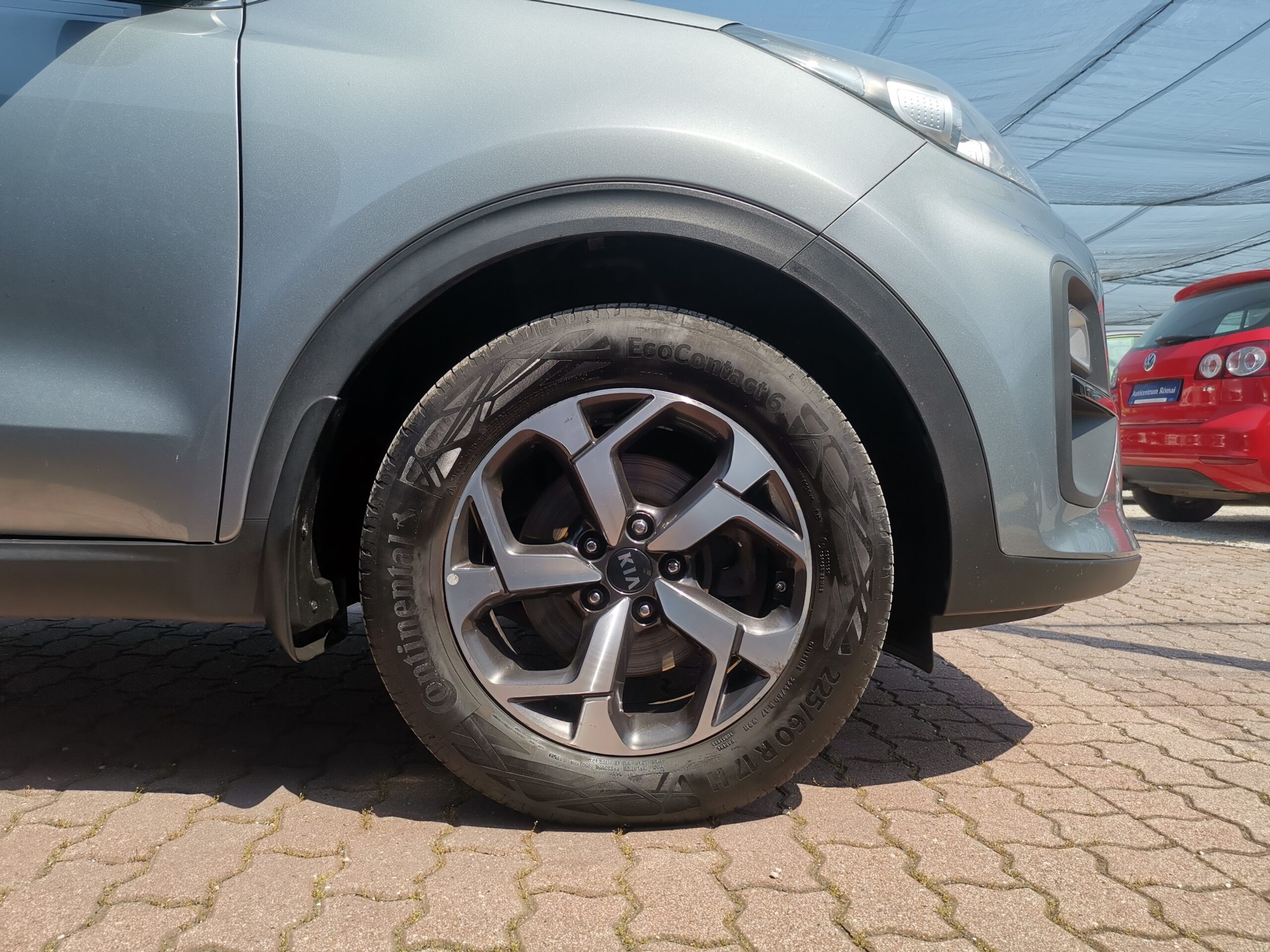 KIA SPORTAGE 1.6 CRDI HP Silver DCT MY21 MO.-i. 1. Tulaj. Autómata. ÁFÁ-s! TEMPOMAT. PARKRADAR. KAMERA