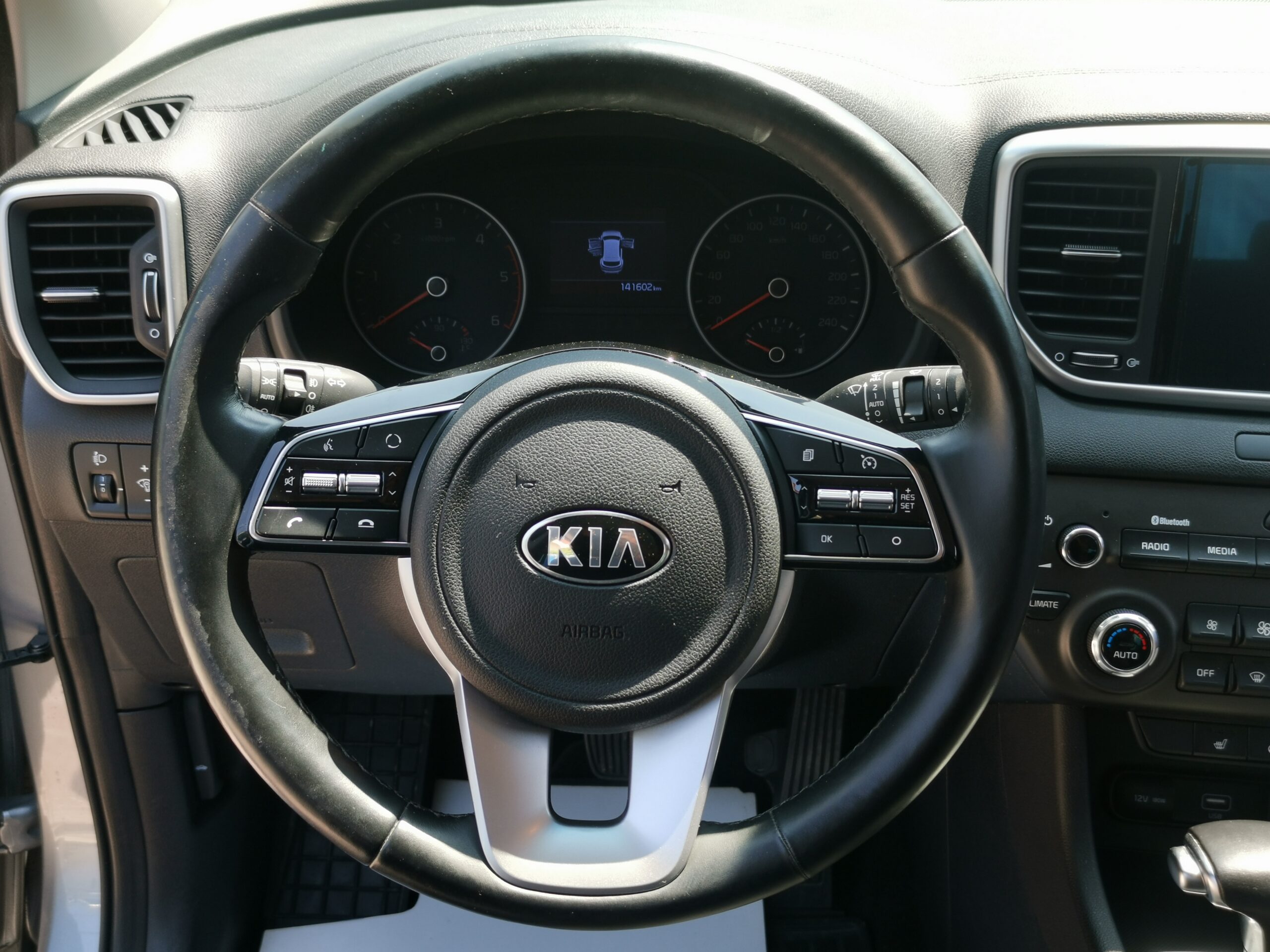 KIA SPORTAGE 1.6 CRDI HP Silver DCT MY21 MO.-i. 1. Tulaj. Autómata. ÁFÁ-s! TEMPOMAT. PARKRADAR. KAMERA