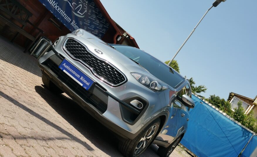 KIA SPORTAGE 1.6 CRDI HP Silver DCT MY21 MO.-i. 1. Tulaj. Autómata. ÁFÁ-s! TEMPOMAT. PARKRADAR. KAMERA