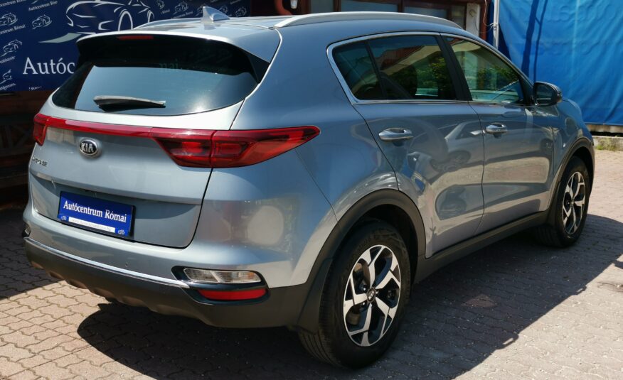 KIA SPORTAGE 1.6 CRDI HP Silver DCT MY21 MO.-i. 1. Tulaj. Autómata. ÁFÁ-s! TEMPOMAT. PARKRADAR. KAMERA