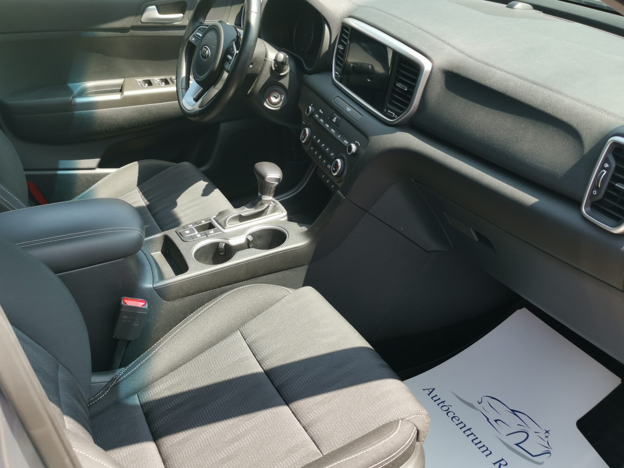 KIA SPORTAGE 1.6 CRDI HP Silver DCT MY21 MO.-i. 1. Tulaj. Autómata. ÁFÁ-s! TEMPOMAT. PARKRADAR. KAMERA