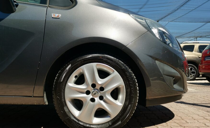 OPEL MERIVA B 1.4 T Cosmo DIGIT KLÍMA. FÉLBŐR BELSŐ. ÜLÉSFŰTÉS. TEMPOMAT. PARKRADAR