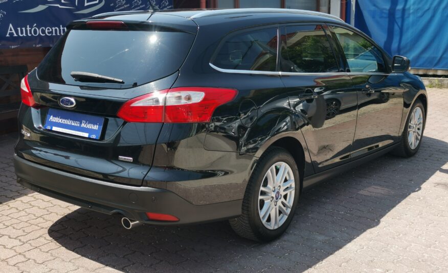 FORD FOCUS 1.6 SCTI Ecoboost Titanium 138.000km! DIGIT KLÍMA. NAVIGÁCIÓ. XENON. TEMPOMAT