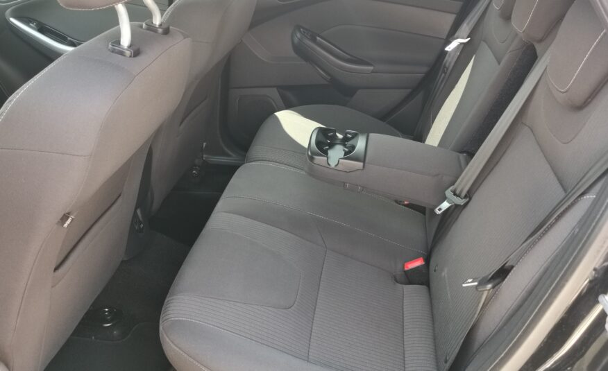 FORD FOCUS 1.6 SCTI Ecoboost Titanium 138.000km! DIGIT KLÍMA. NAVIGÁCIÓ. XENON. TEMPOMAT