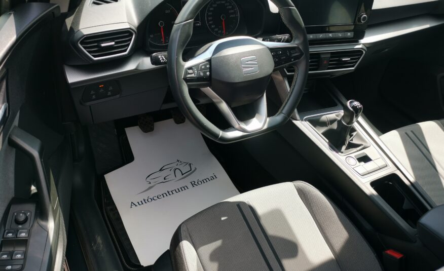 SEAT LEON ST 2.0 TDI Style MO.-i. 1. Tulaj. Szervizkönyv! ÁFÁ-s! TEMPOMAT. PARKRADAR. LED. ALUFELNI