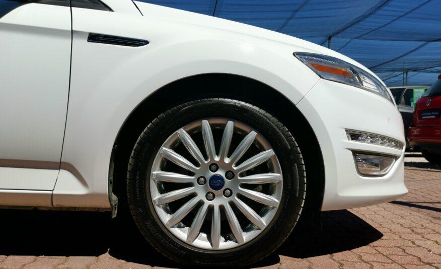 FORD MONDEO 2.0 TDCi Business MO.-i. 1. Tulaj. Szervizkönyv! TEMPOMAT. PARKRADAR. ÜLÉSFŰTÉS