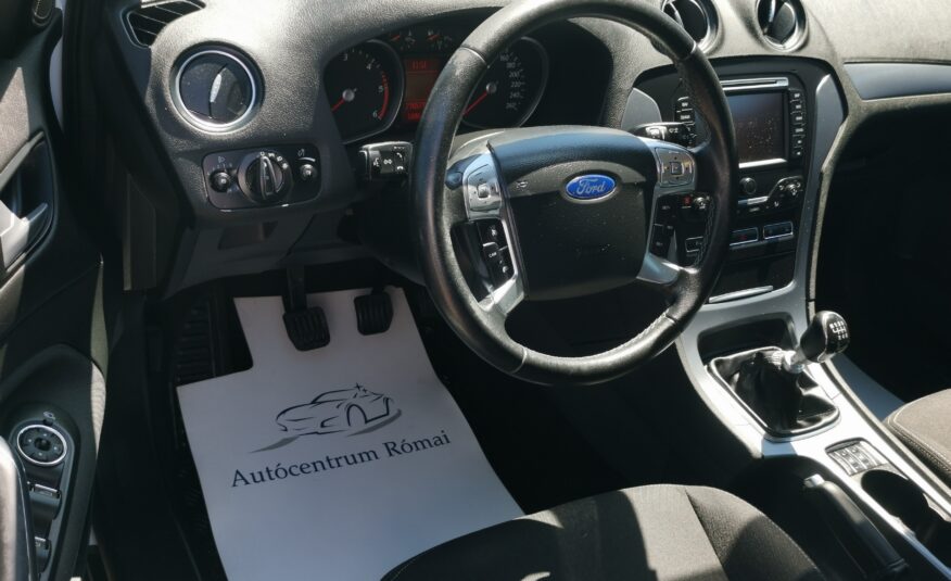 FORD MONDEO 2.0 TDCi Business MO.-i. 1. Tulaj. Szervizkönyv! TEMPOMAT. PARKRADAR. ÜLÉSFŰTÉS