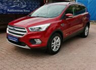 FORD KUGA 1.5 EcoBoost Titanium MO.-i. 2. Tulaj. Szervizkönyv! Áfá-s! PANORÁMA TETŐ. BŐRBELSŐ. LED